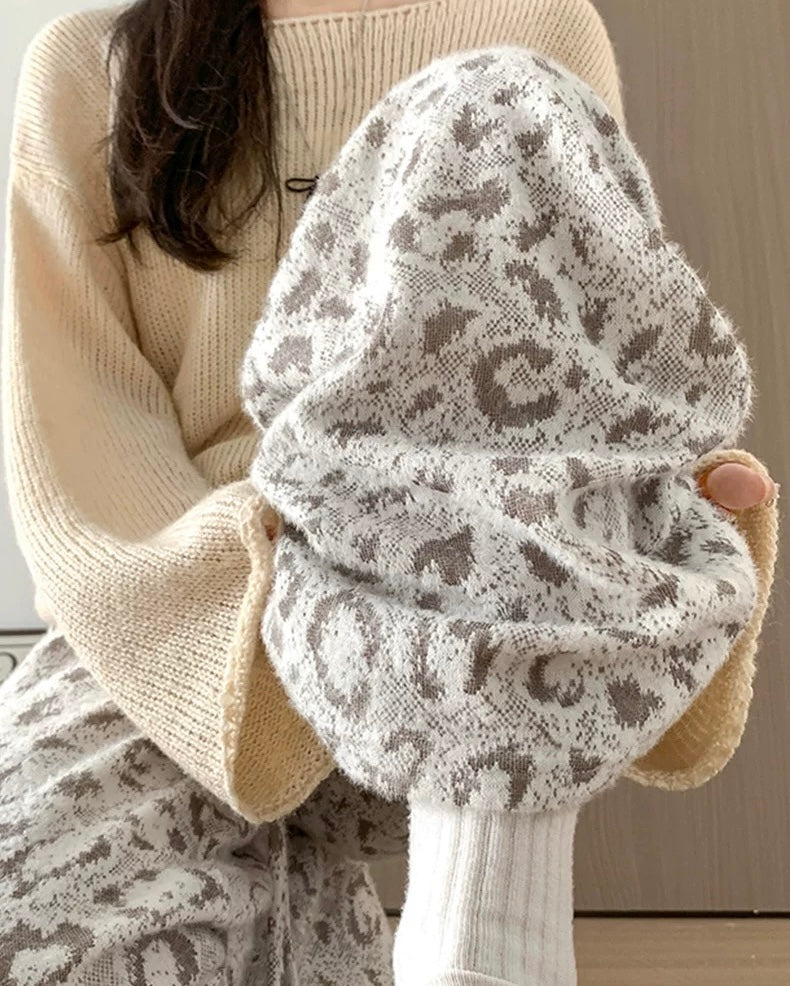Snow Leopard Lounge Pants