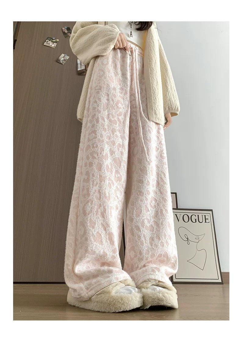 Snow Leopard Lounge Pants