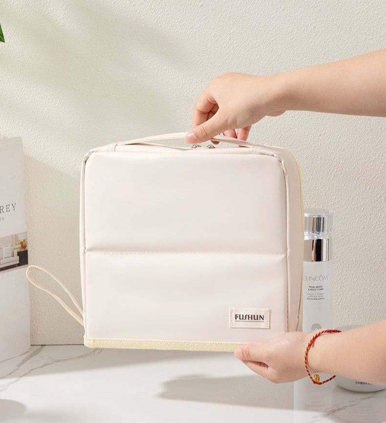 GlowNest - Cosmetics Bag