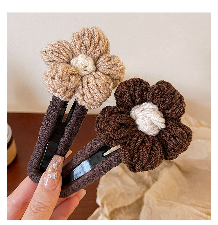 CozyKnit Hair Clip