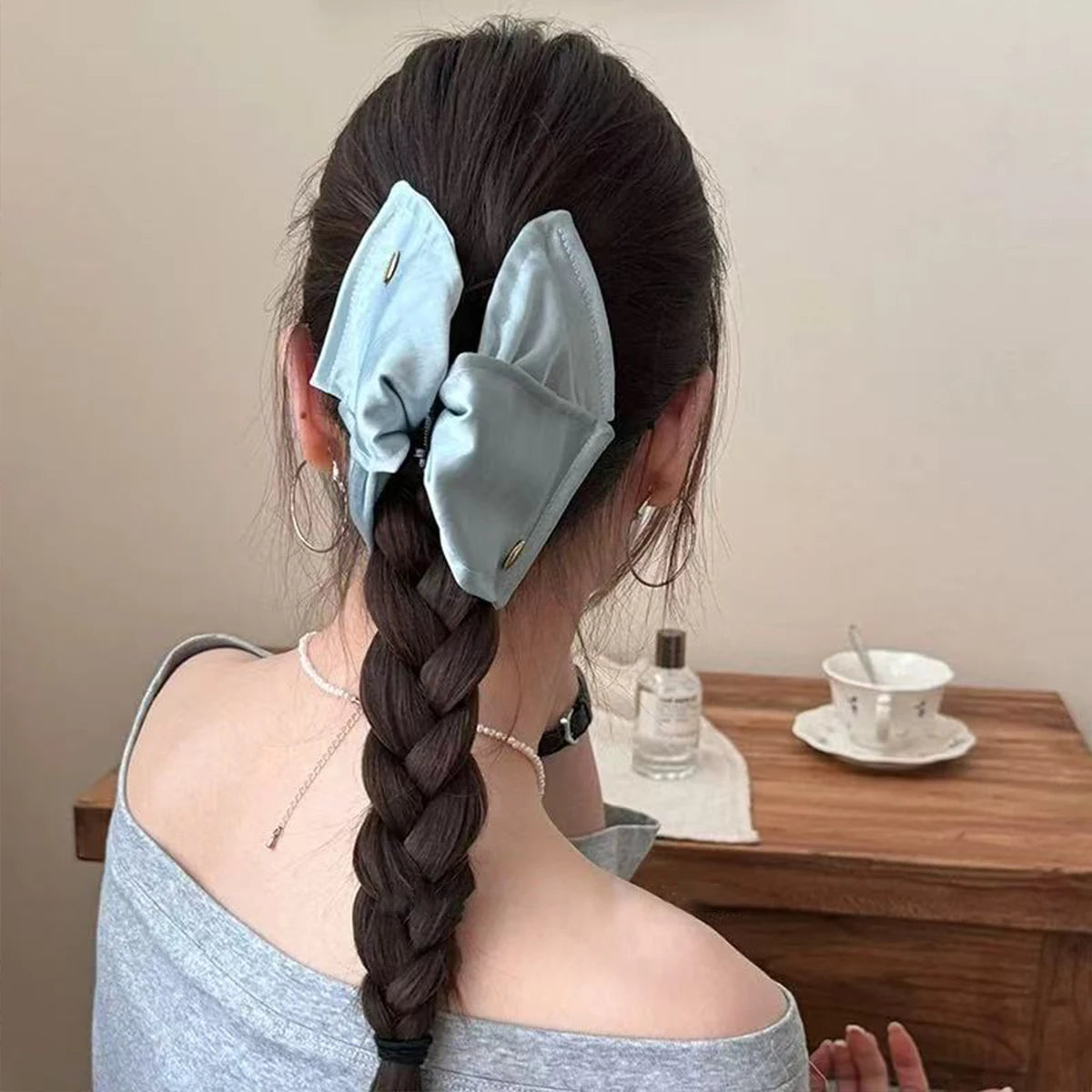 SatinLift - Hair Clip